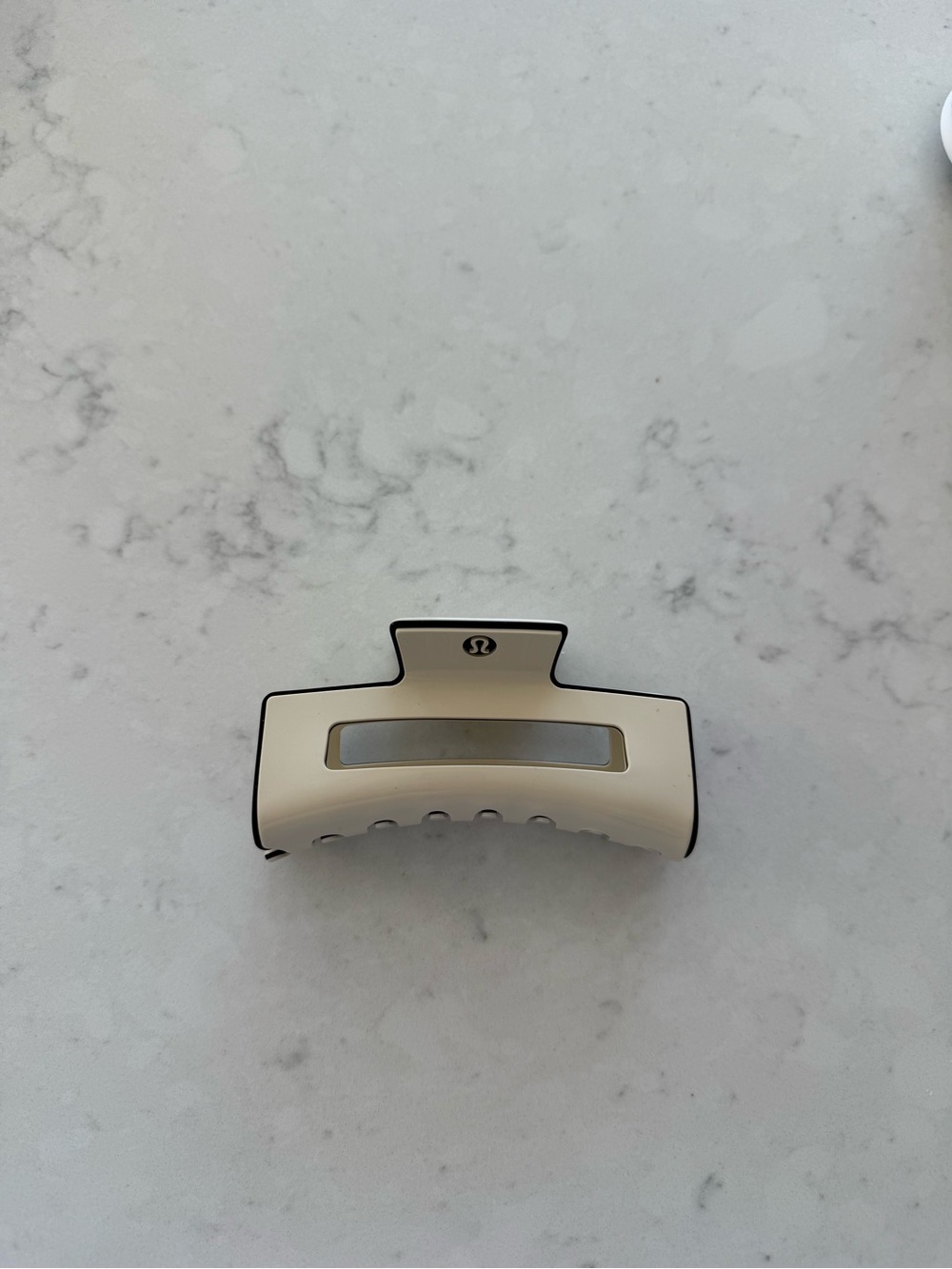 Lululemon Claw Clip